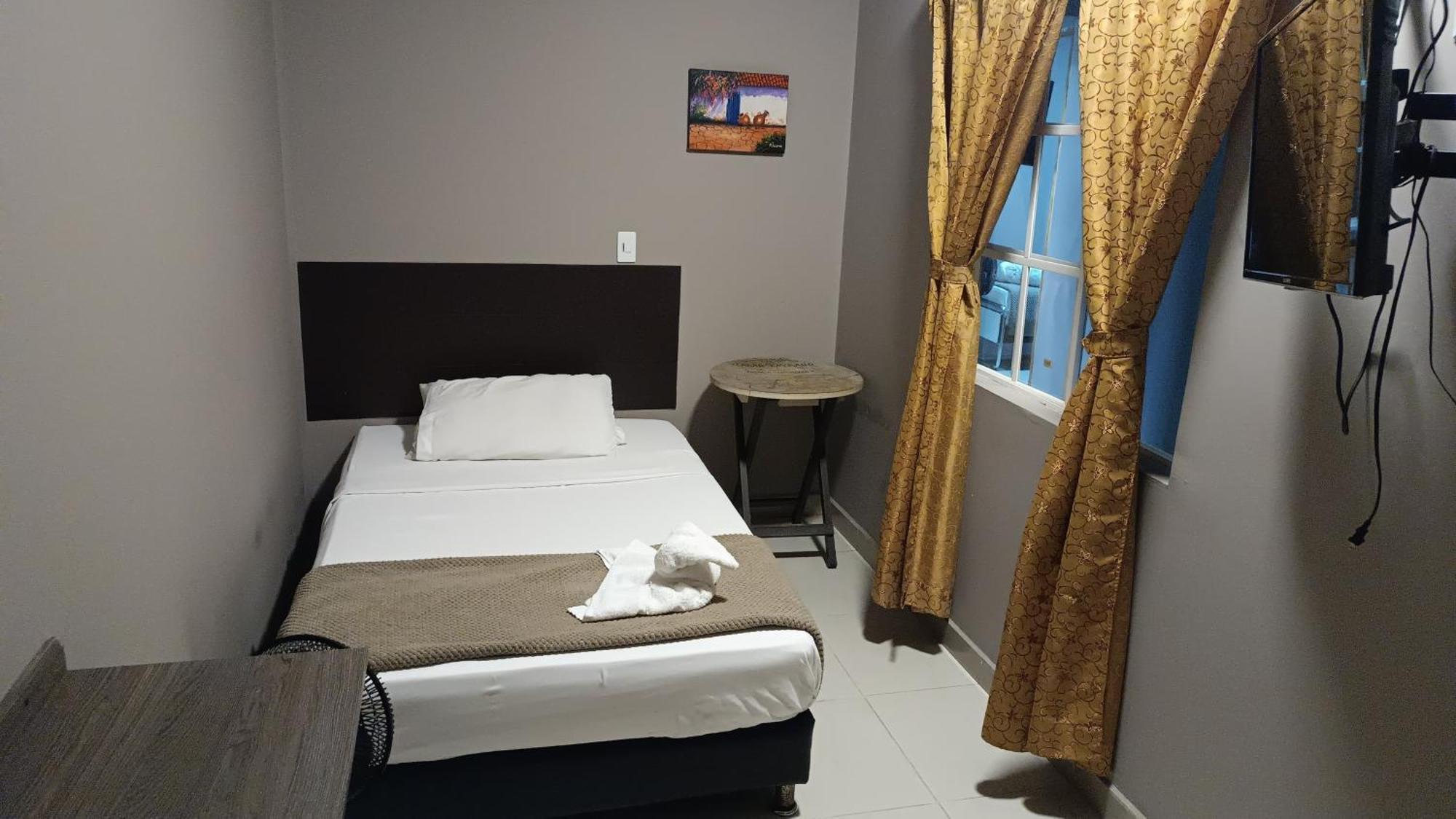 Hotel Simon Plaza Pereira Eksteriør billede